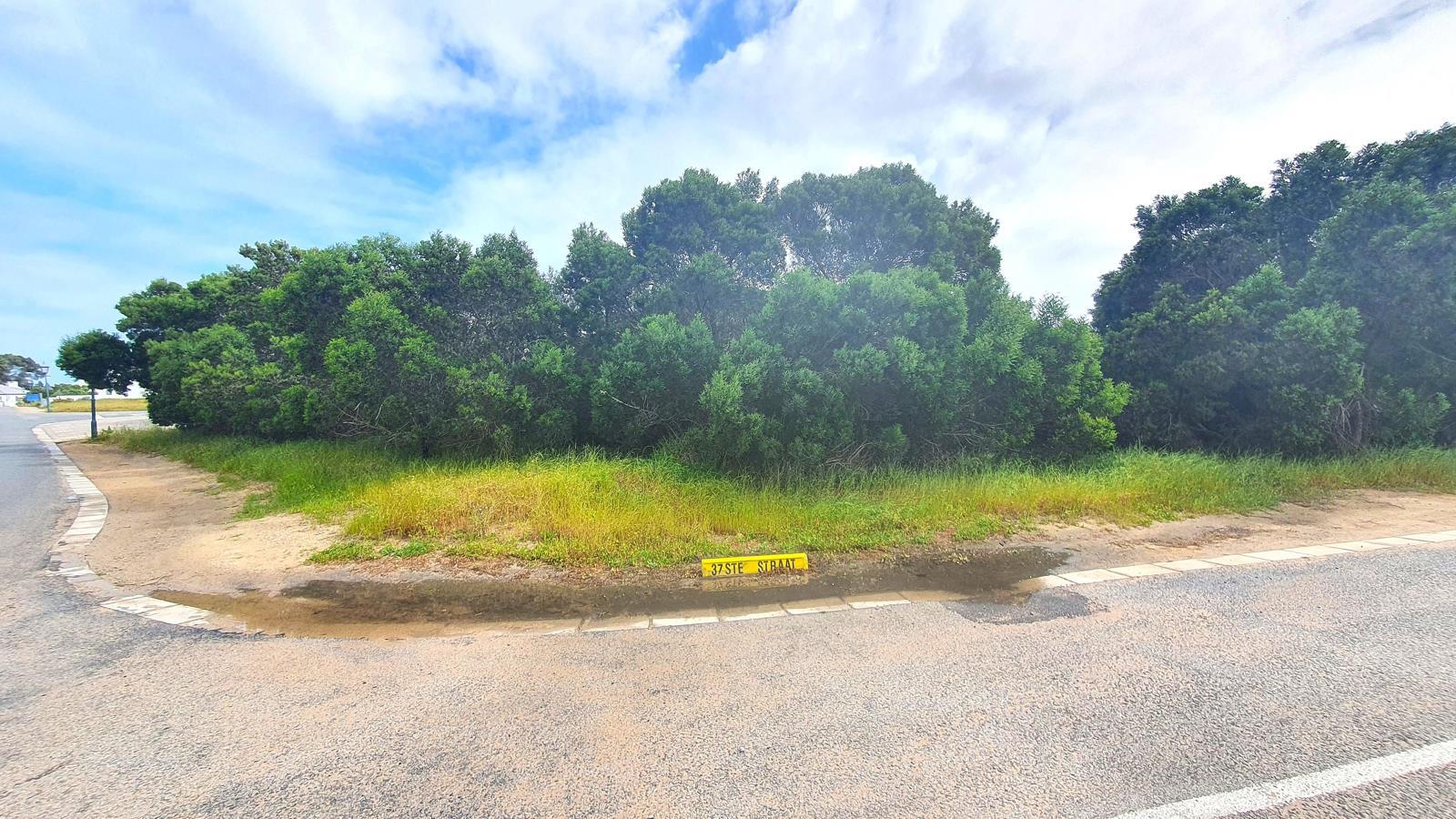 418 m² Land available in Shelley Point