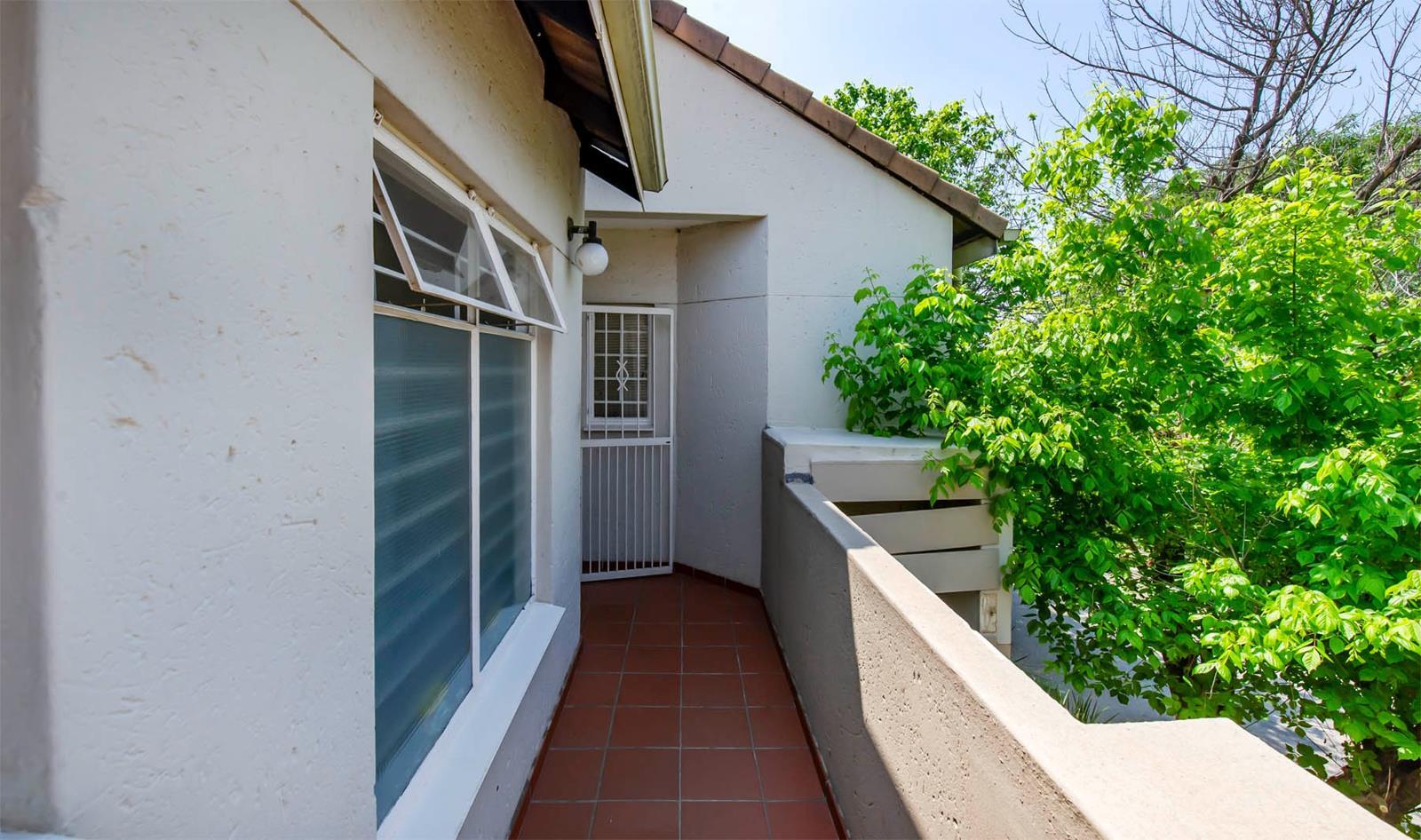 2 Bedroom Apartment in Edenglen