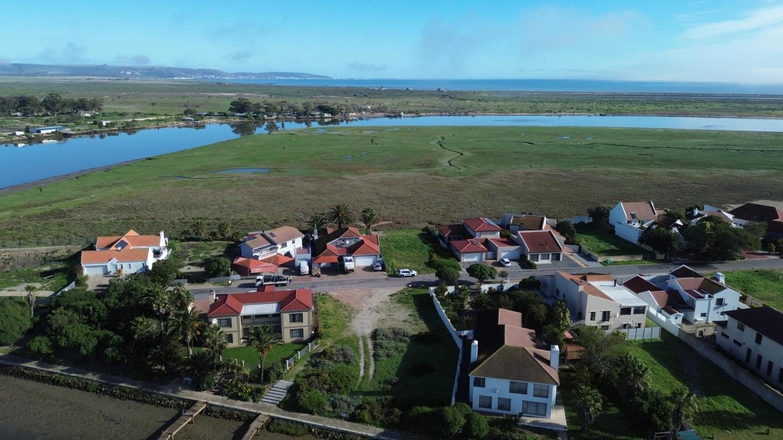 529 m² Land available in Port Owen