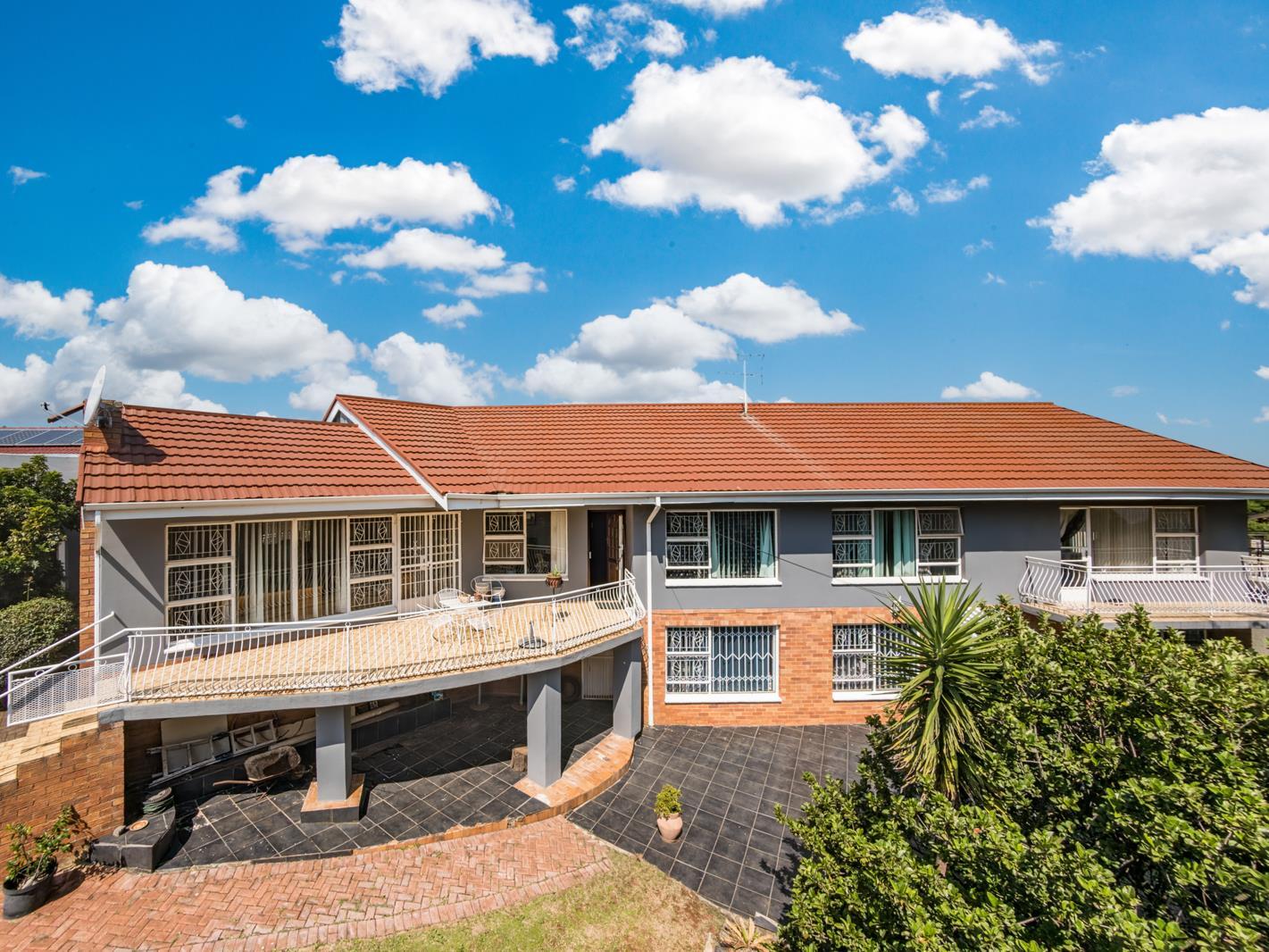 4 Bedroom House in Horison Park