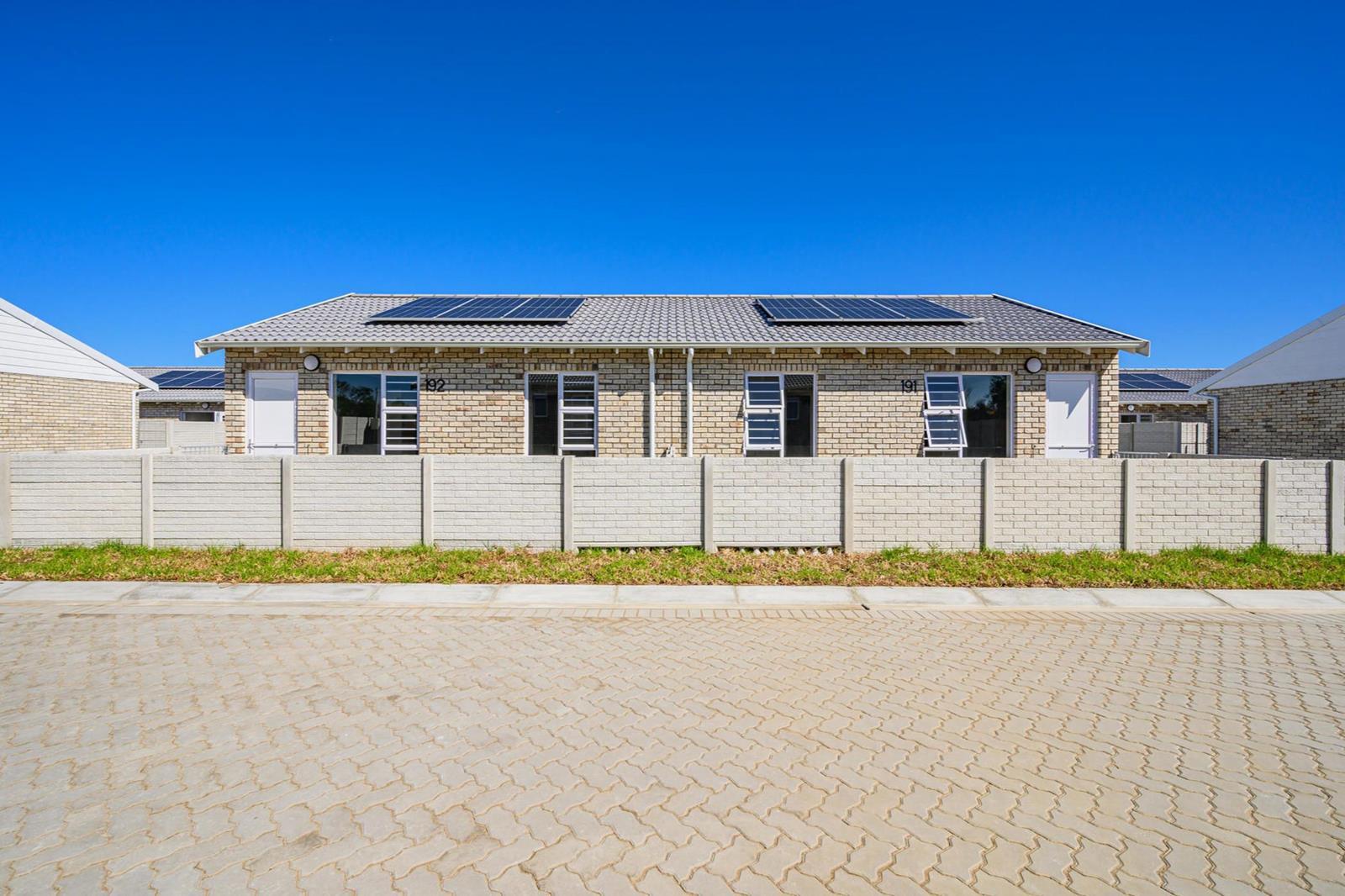 3 Bedroom Townhouse in Fairview