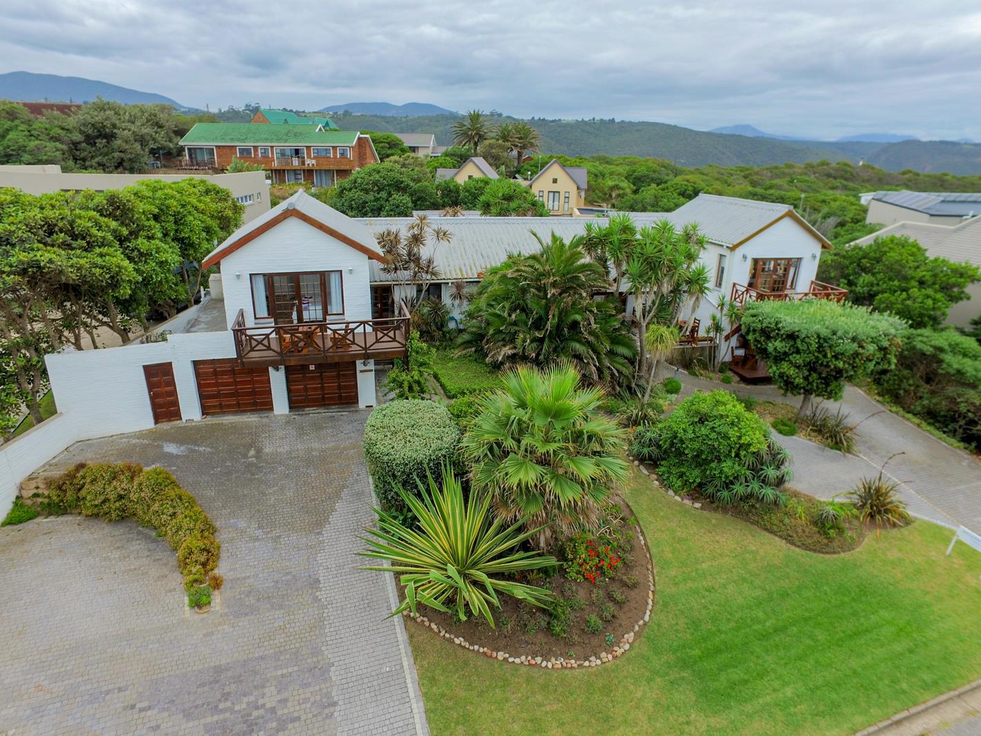 7 Bedroom House in Wilderness