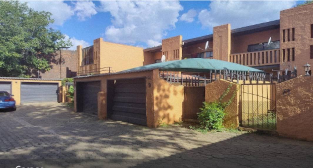 2 Bedroom Townhouse in Windsor West