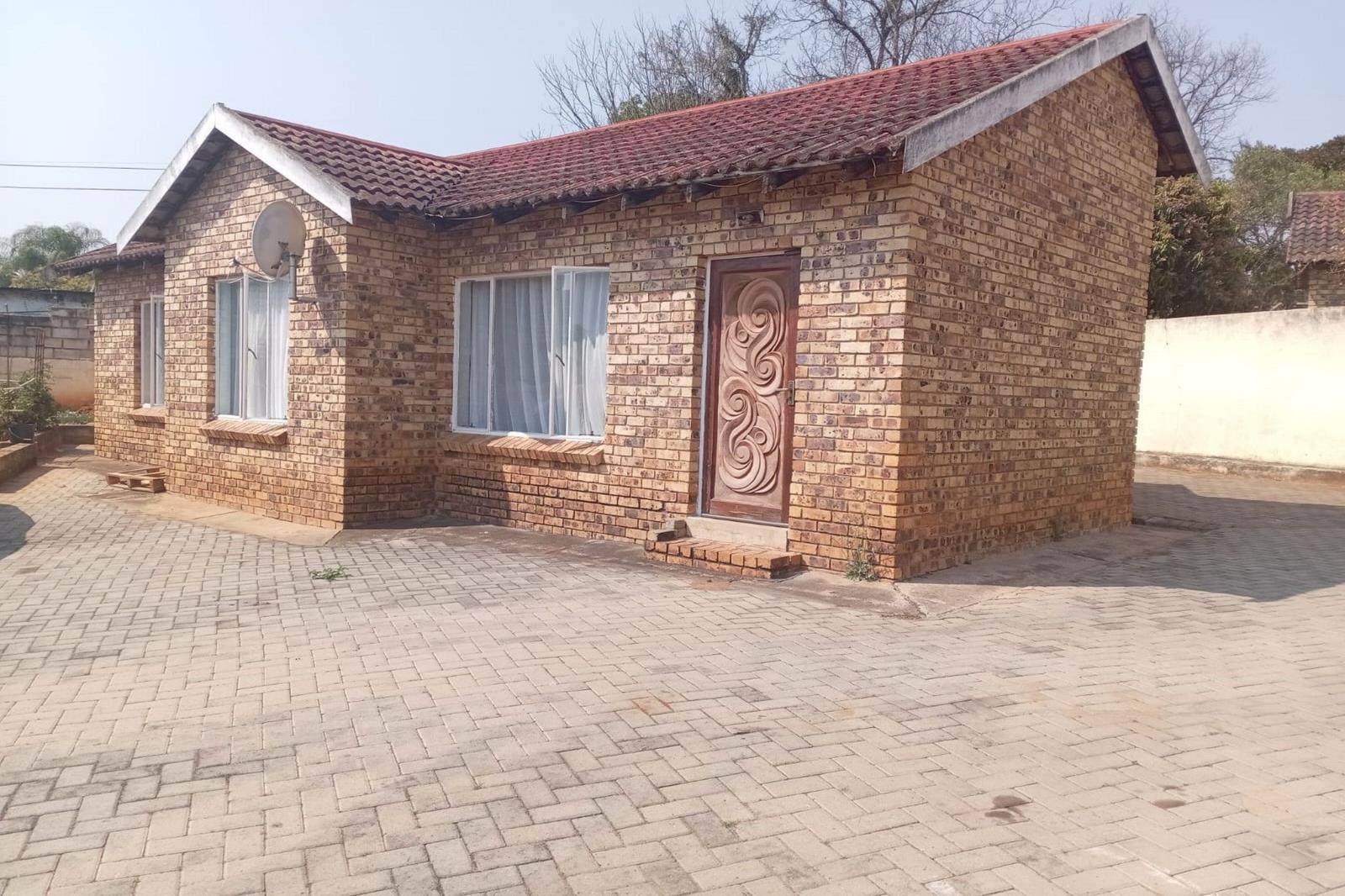 3 Bedroom House in Kingsview