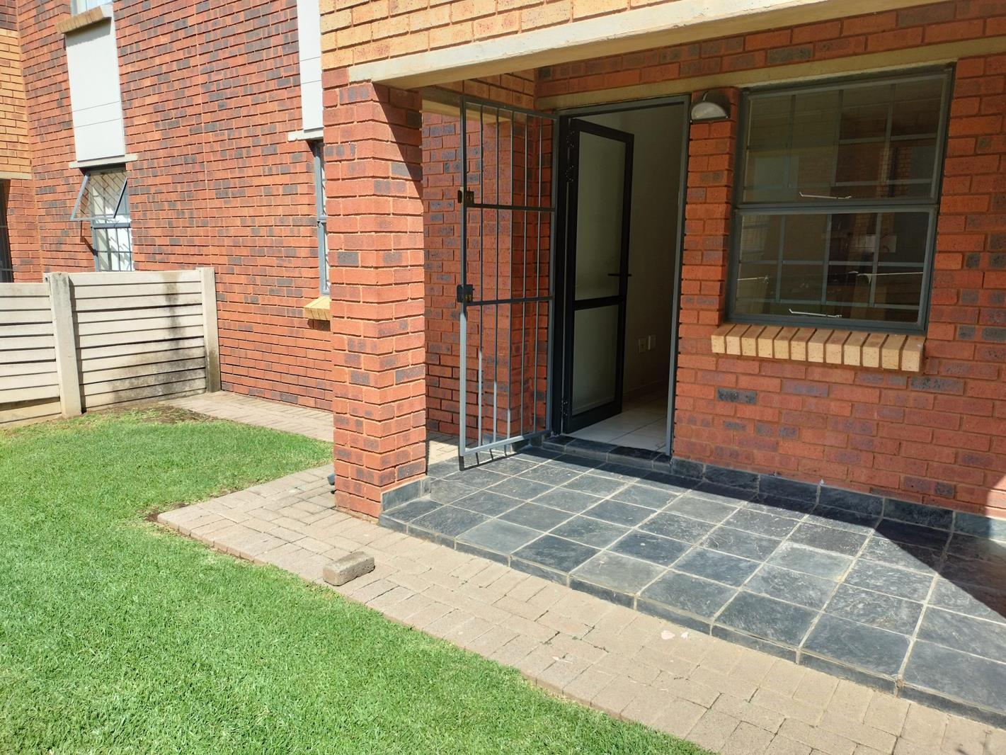 2 Bedroom Apartment in Glenvista