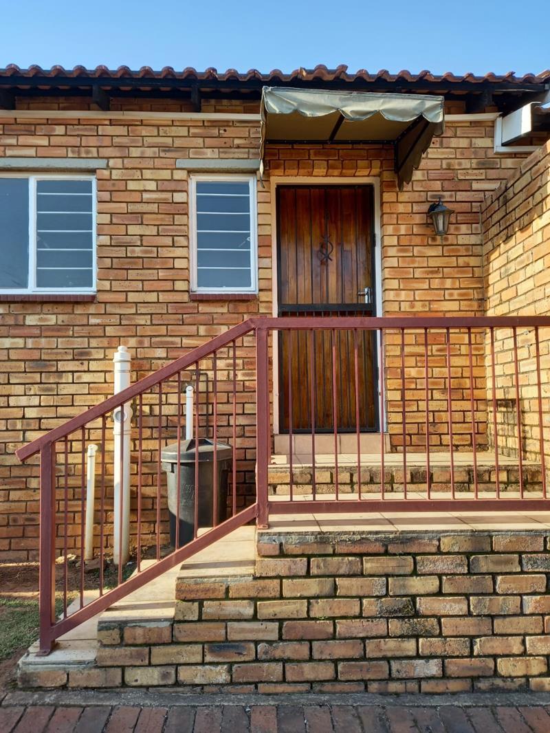 2 Bedroom Townhouse in Rangeview