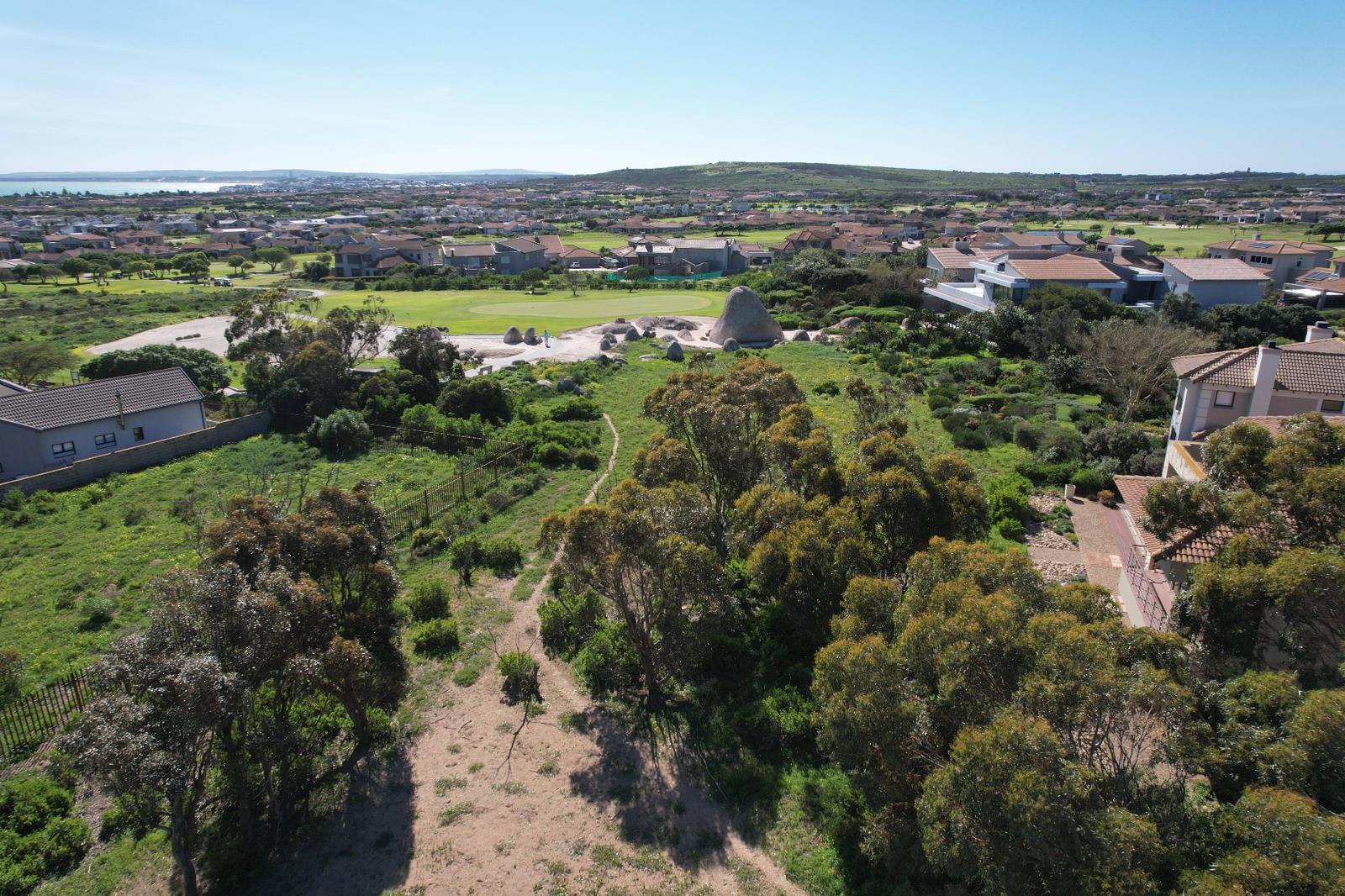 931 m² Land available in Langebaan Country Estate