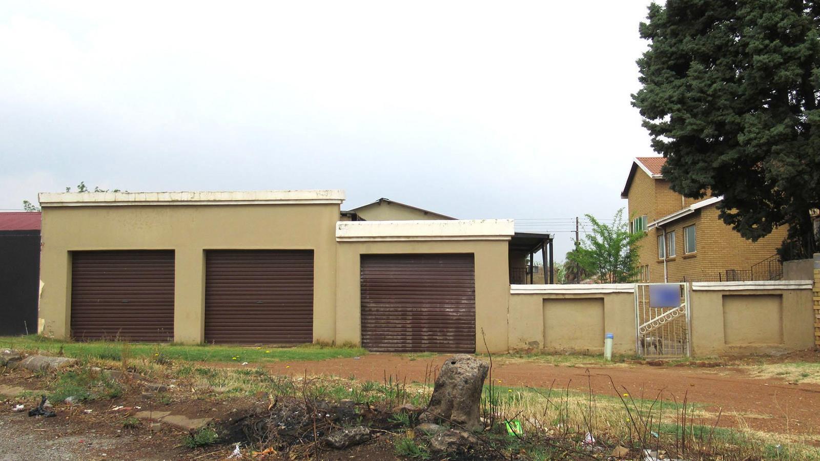 3 Bedroom House in Eldorado Park