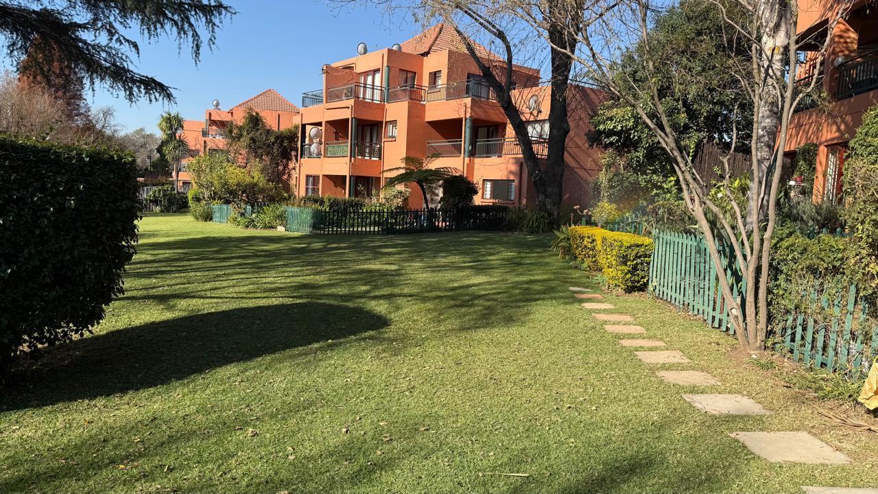 1 Bedroom Apartment in Randpark Ridge