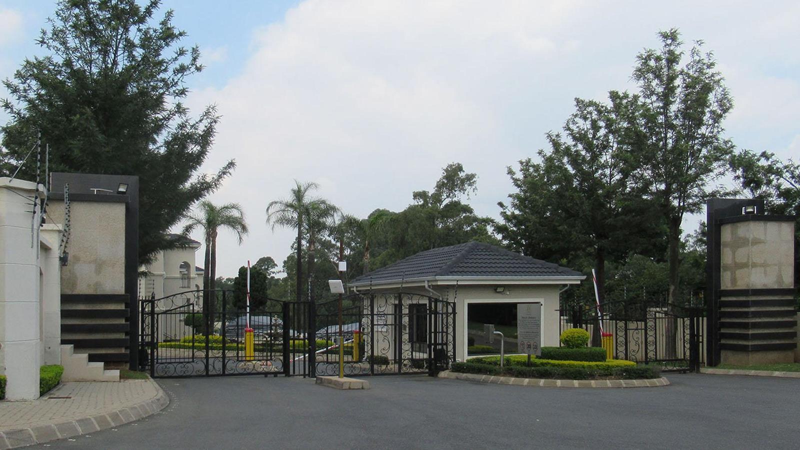 3 Bedroom Apartment in Carlswald