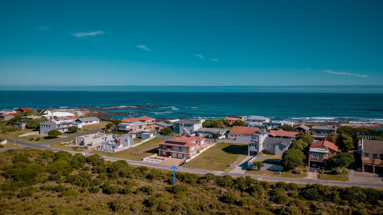 4 Bedroom House in Franskraal