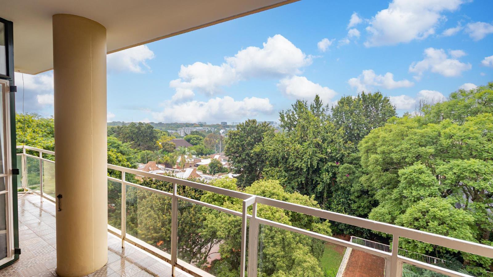 4 Bedroom Apartment in Riviera