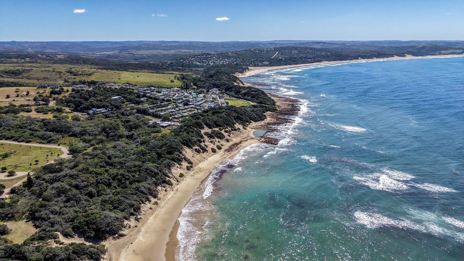 1 234 m² Land available in Khamanga Bay