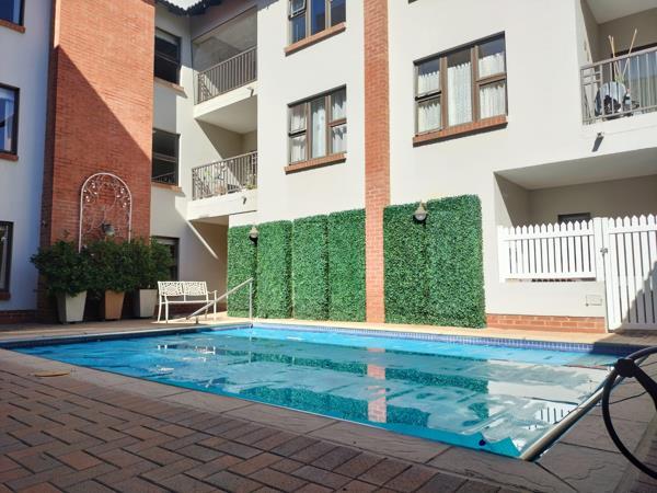 Studio Apartment in Douglasdale