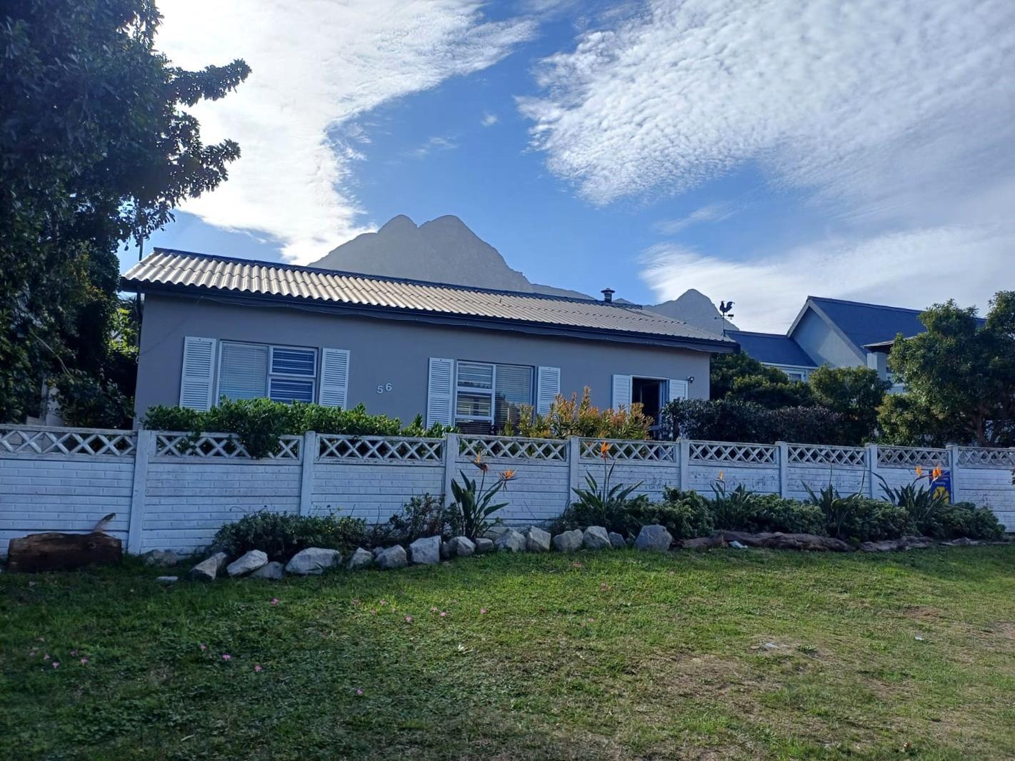 2 Bedroom House in Kleinmond
