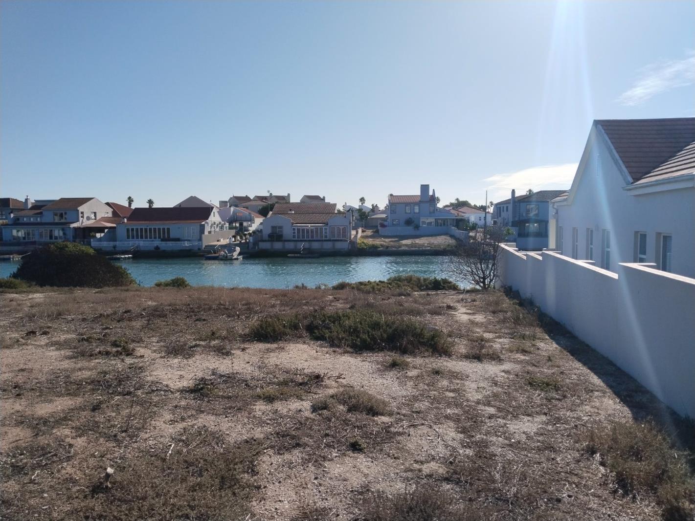 938 m² Land available in Velddrif
