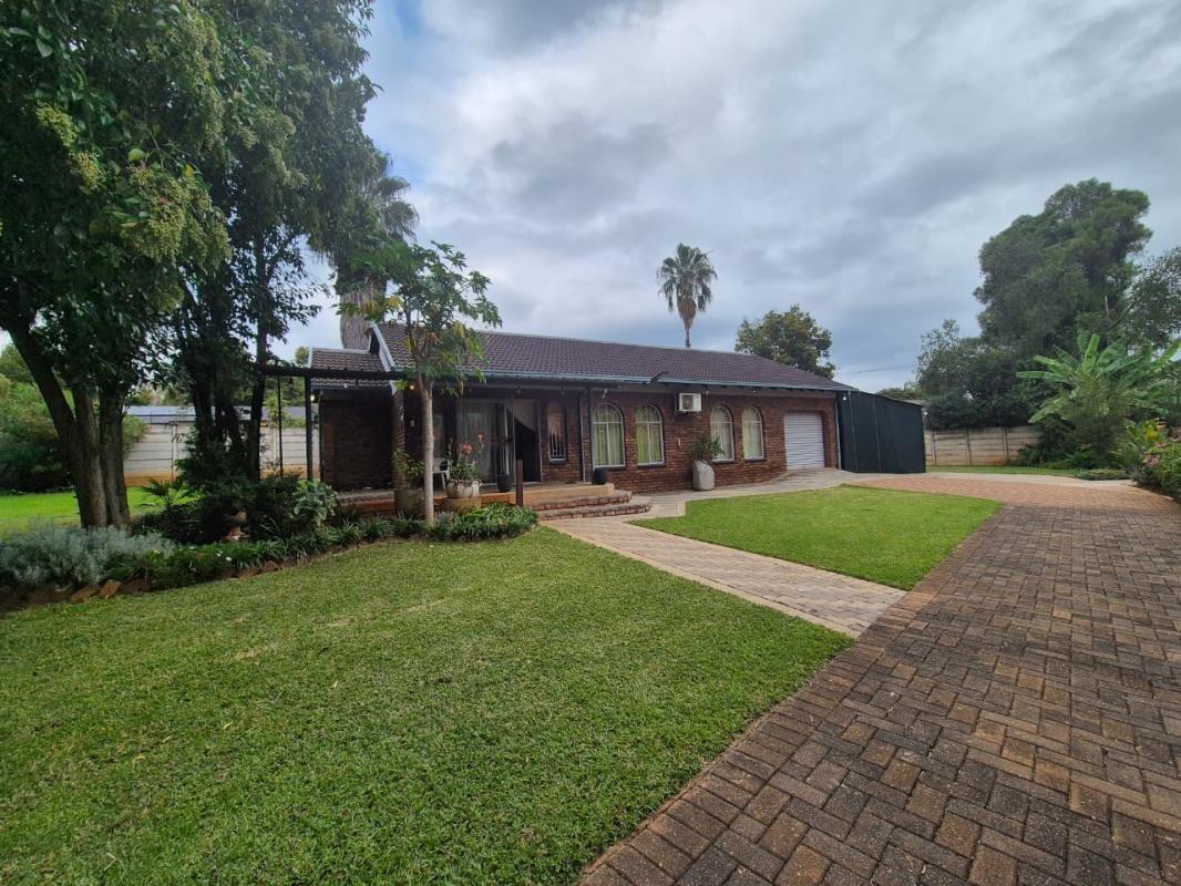 3 Bedroom House in Ifafi