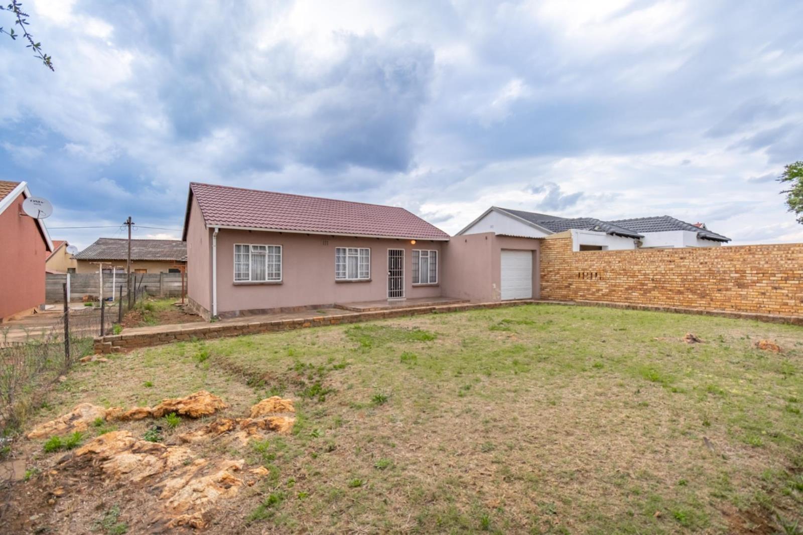 3 Bedroom House in Klipspruit West
