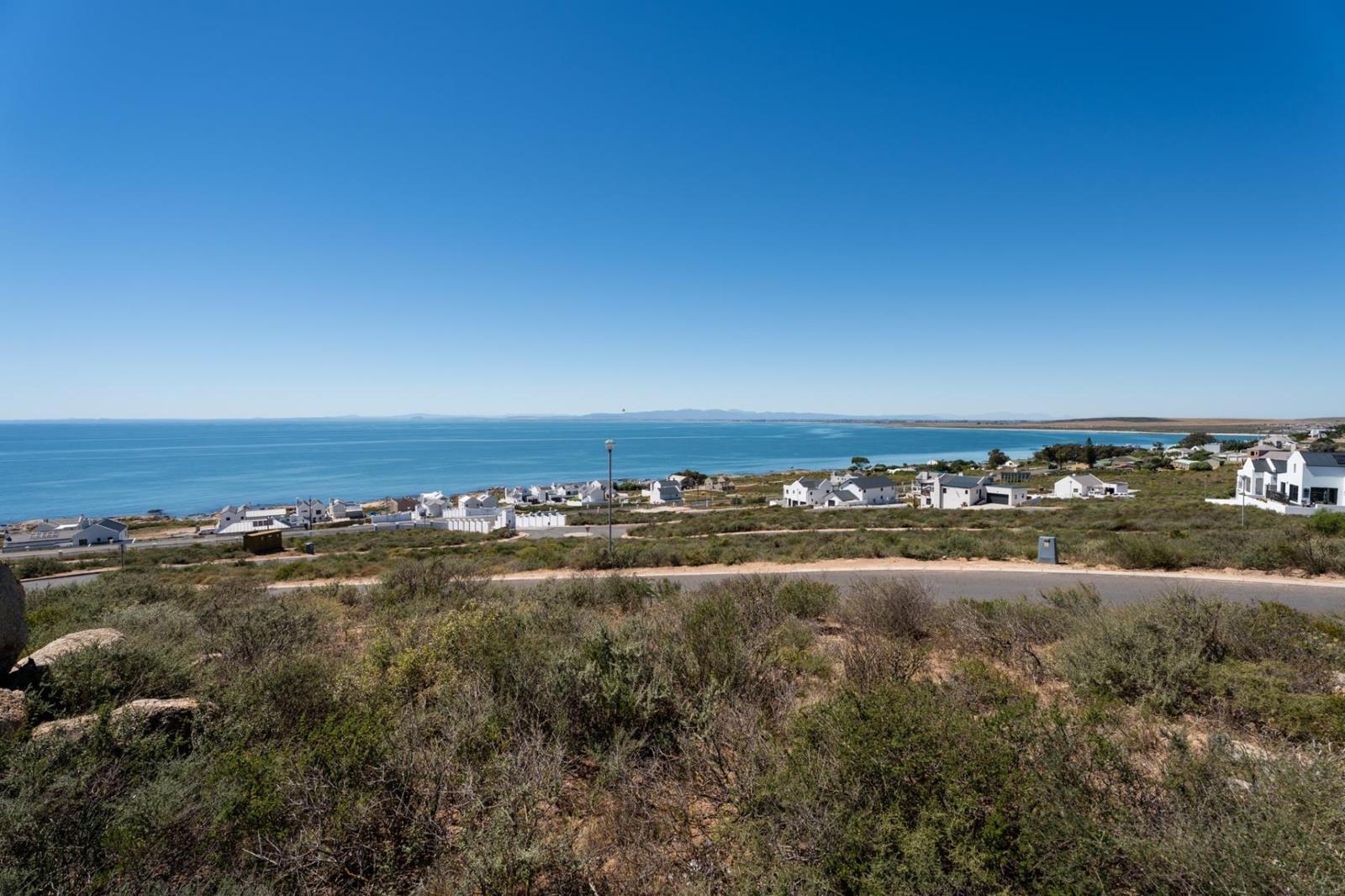 434 m² Land available in St Helena Views