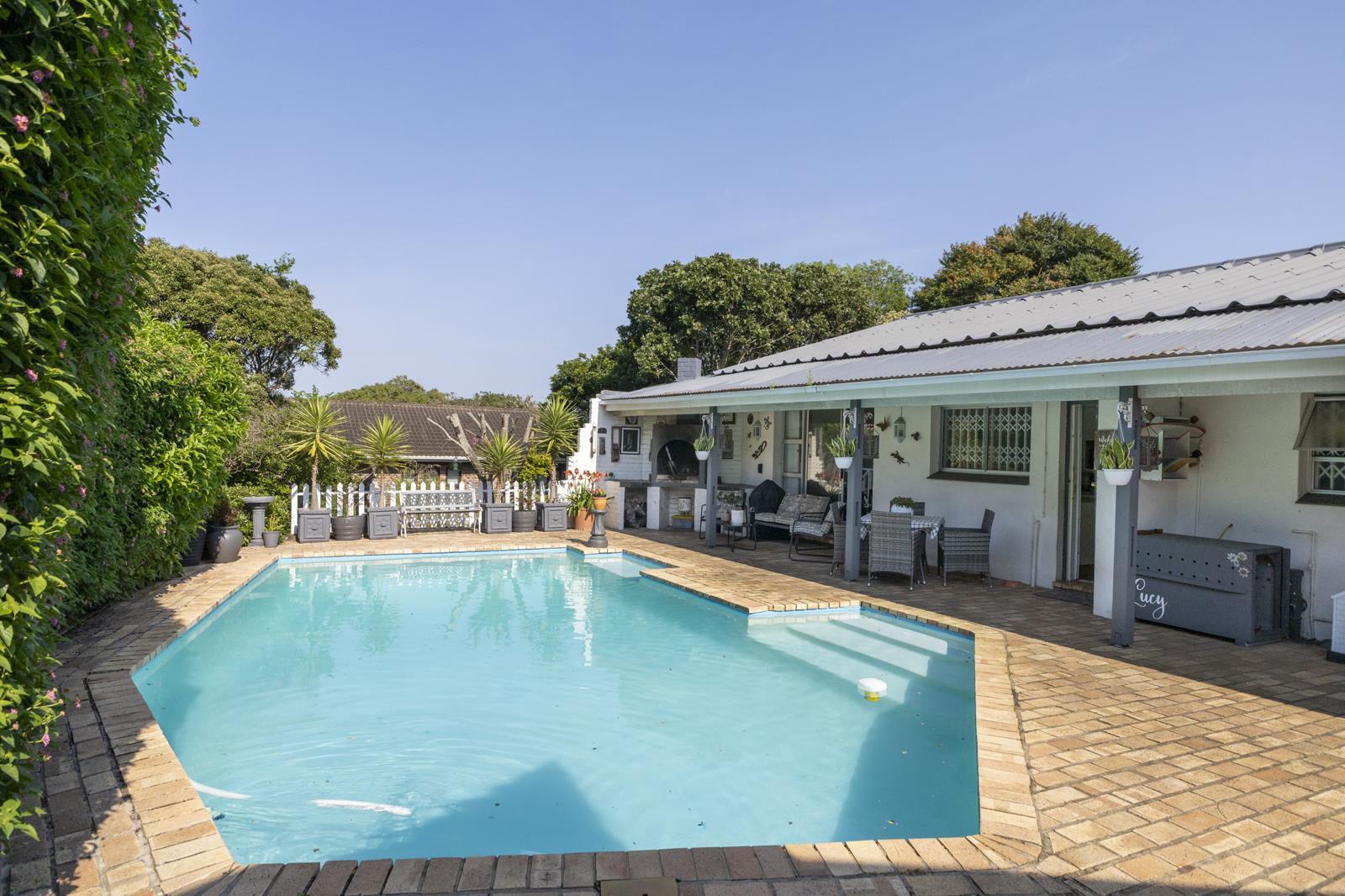 3 Bedroom House in East Bank