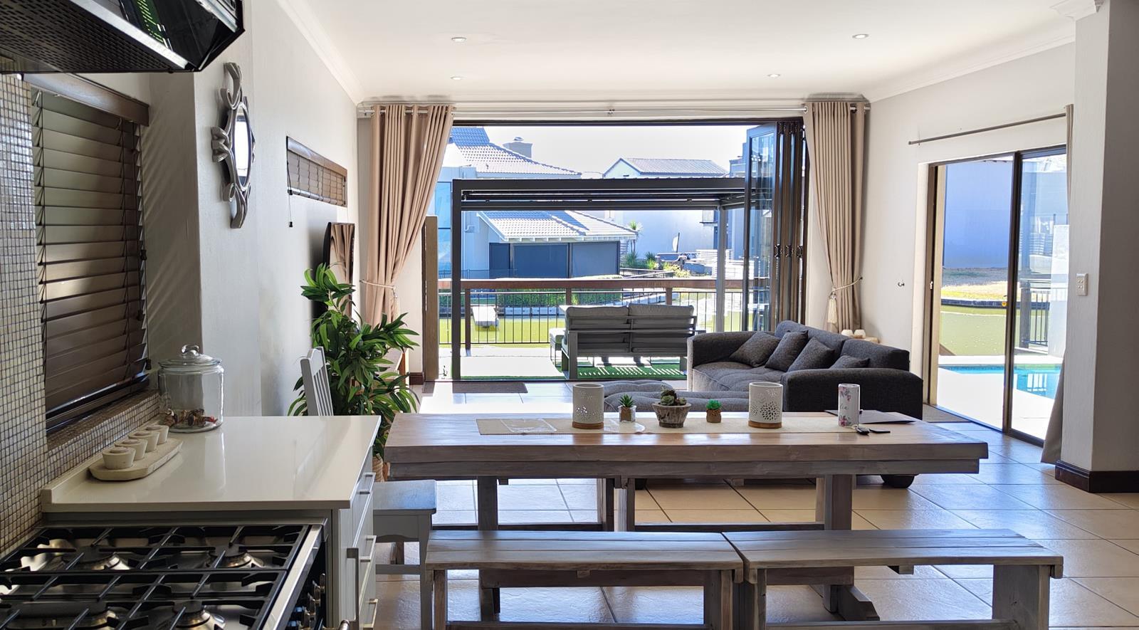 3 Bedroom House in The Island Estates