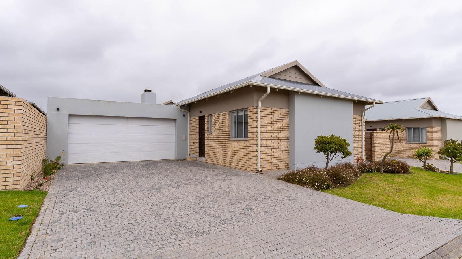 3 Bedroom House in Pacaltsdorp