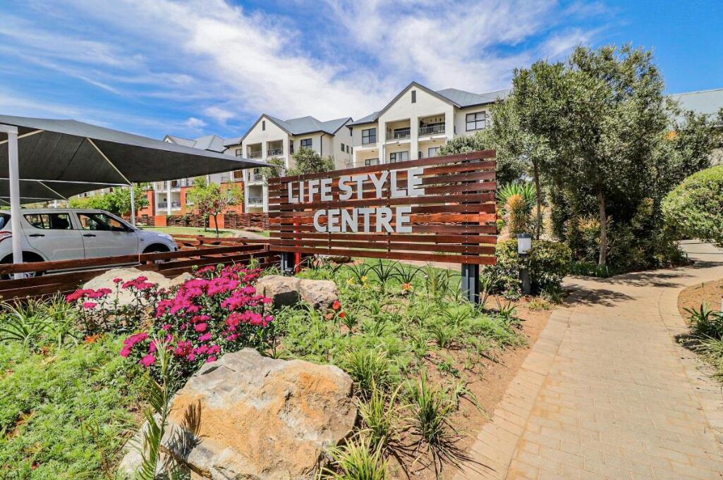 2 Bedroom Apartment in Greenstone Hill