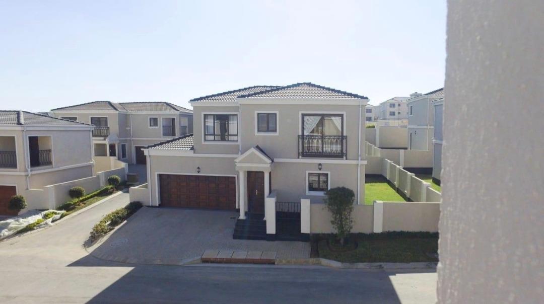 3 Bedroom House in Fourways