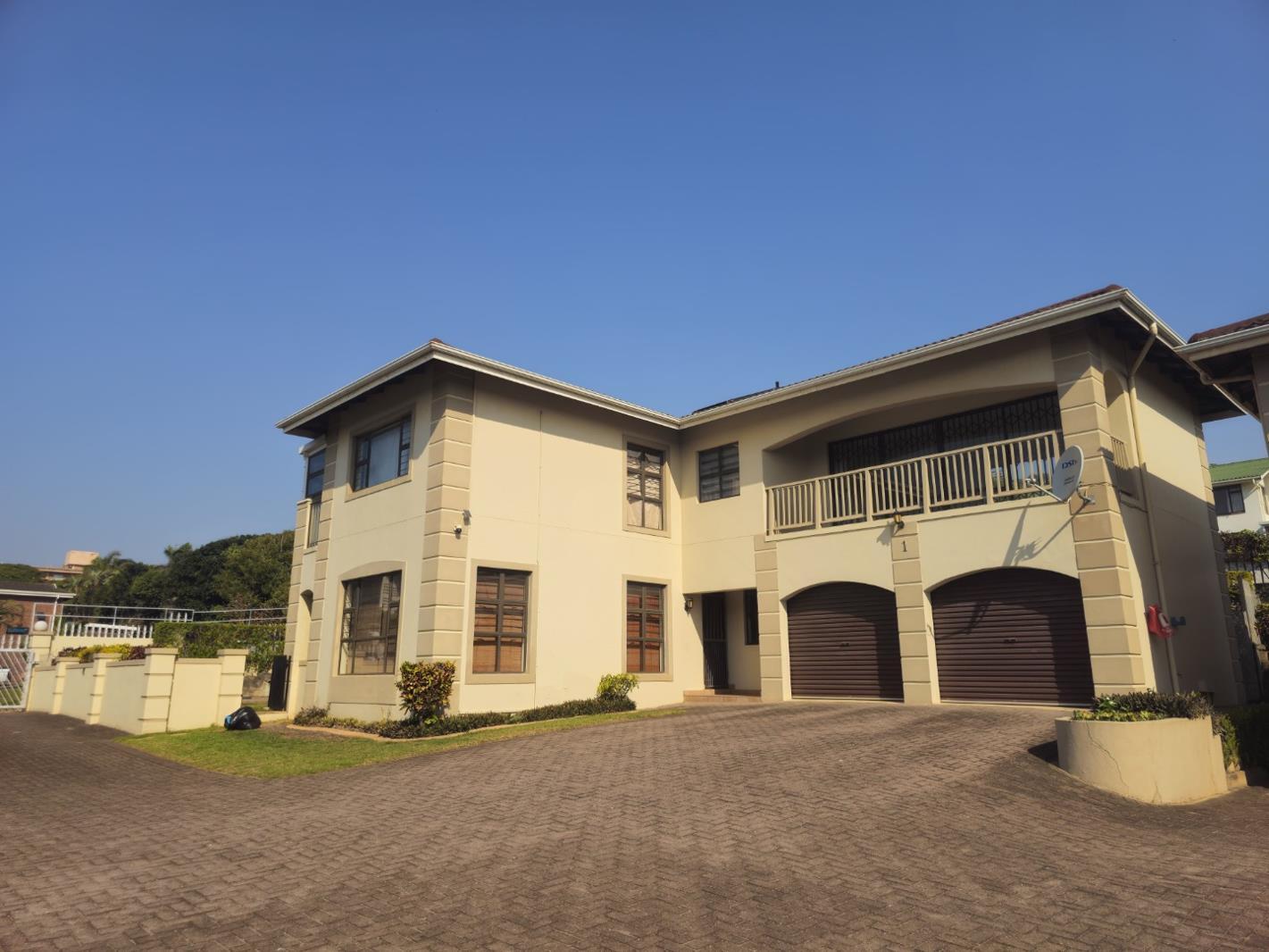 4 Bedroom Townhouse in Scottburgh Central