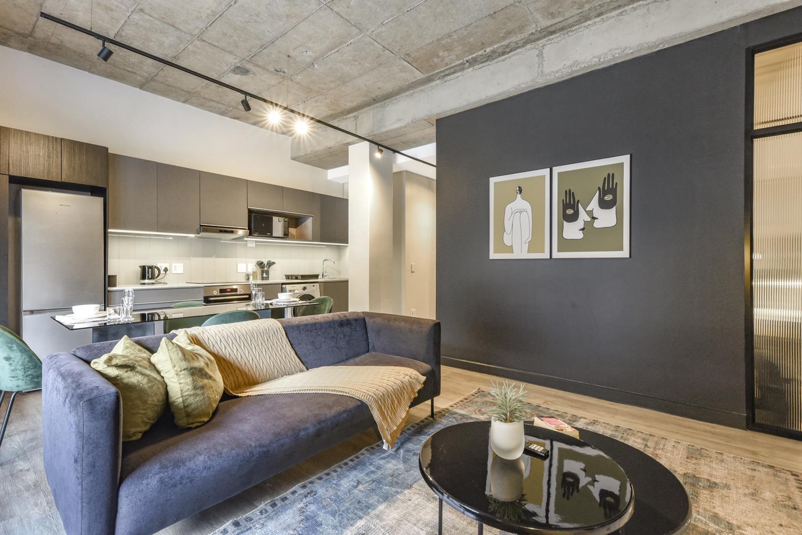 1 Bedroom Apartment in Sandton Central