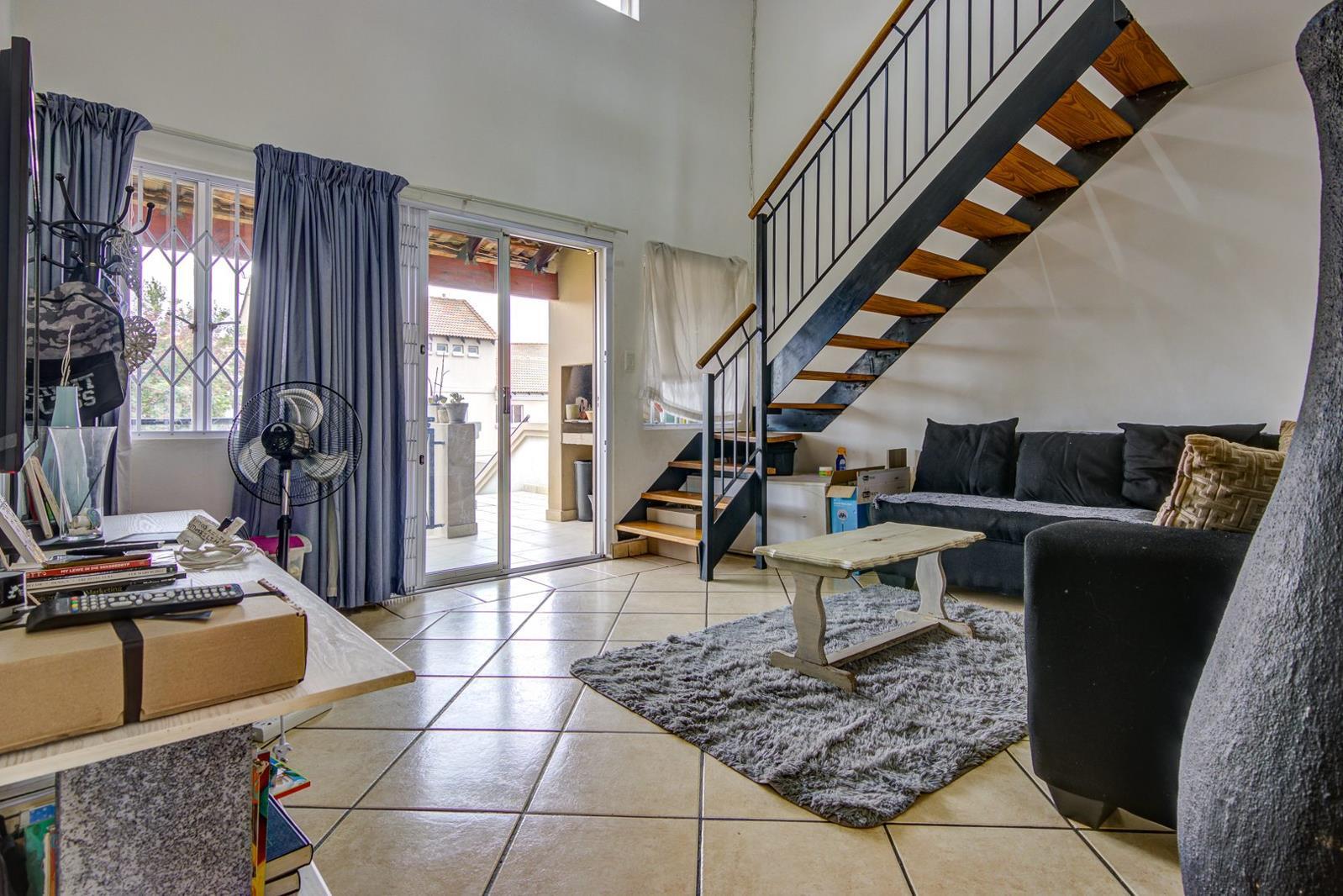 2 Bedroom Apartment in Glen Marais