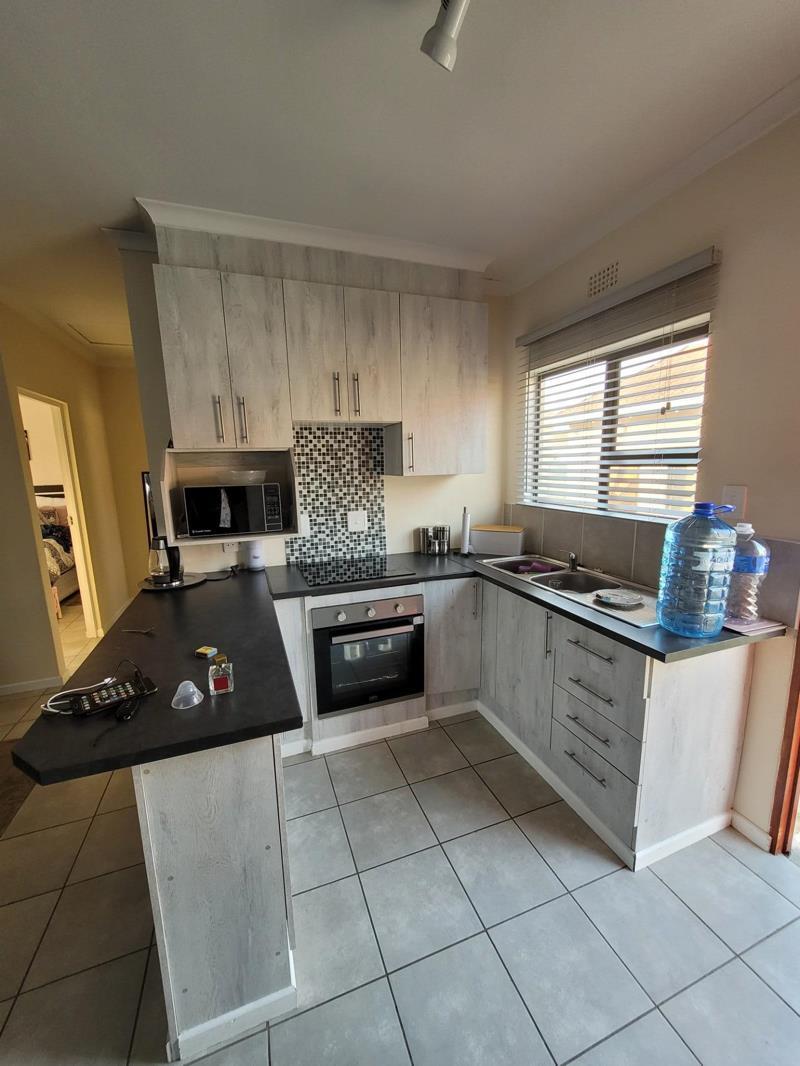 2 Bedroom House in East London Central