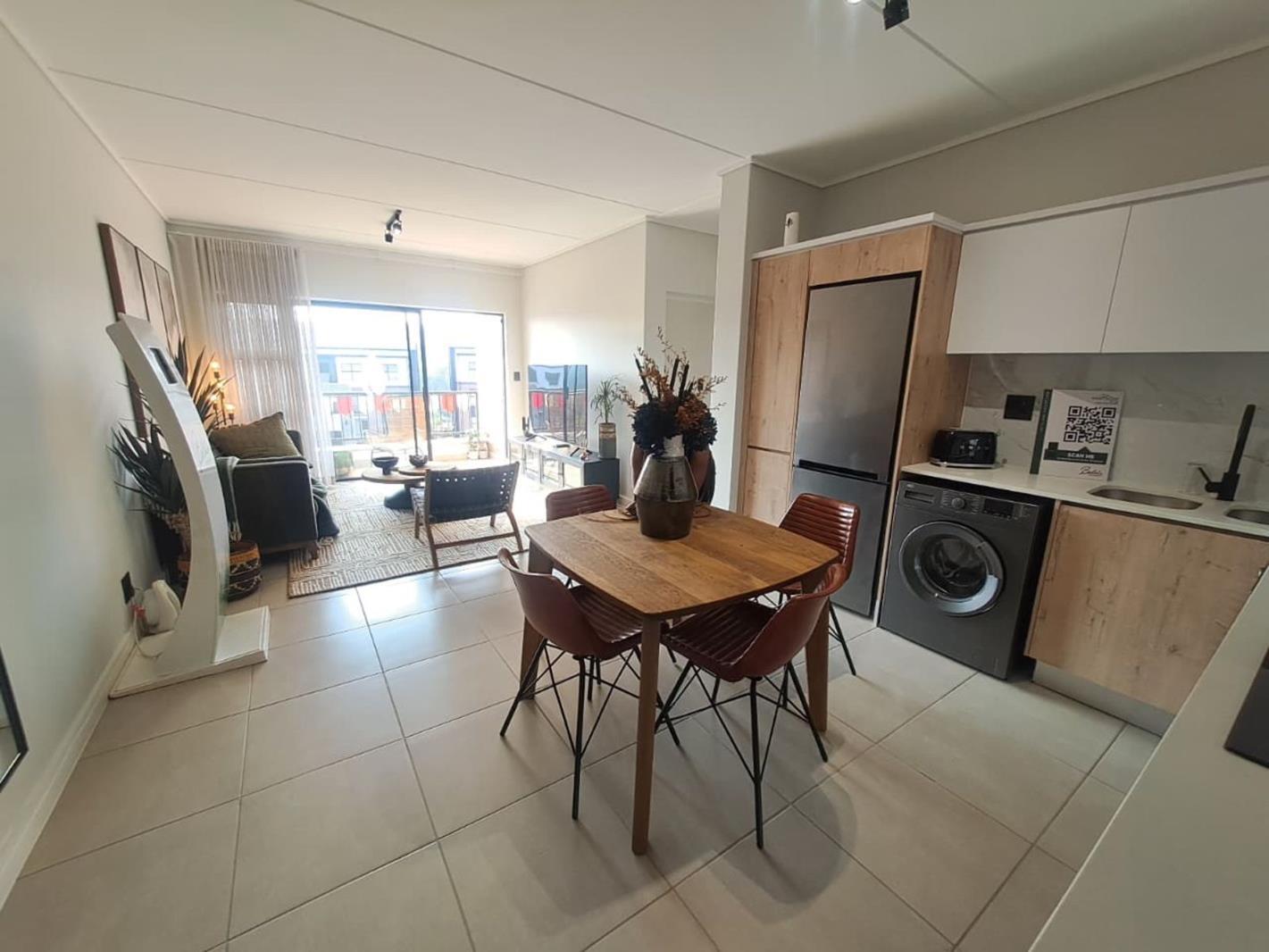 2 Bedroom House in Mooikloof Equestrian Estate