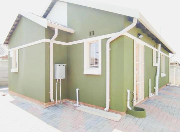 3 Bedroom House in Albertsdal