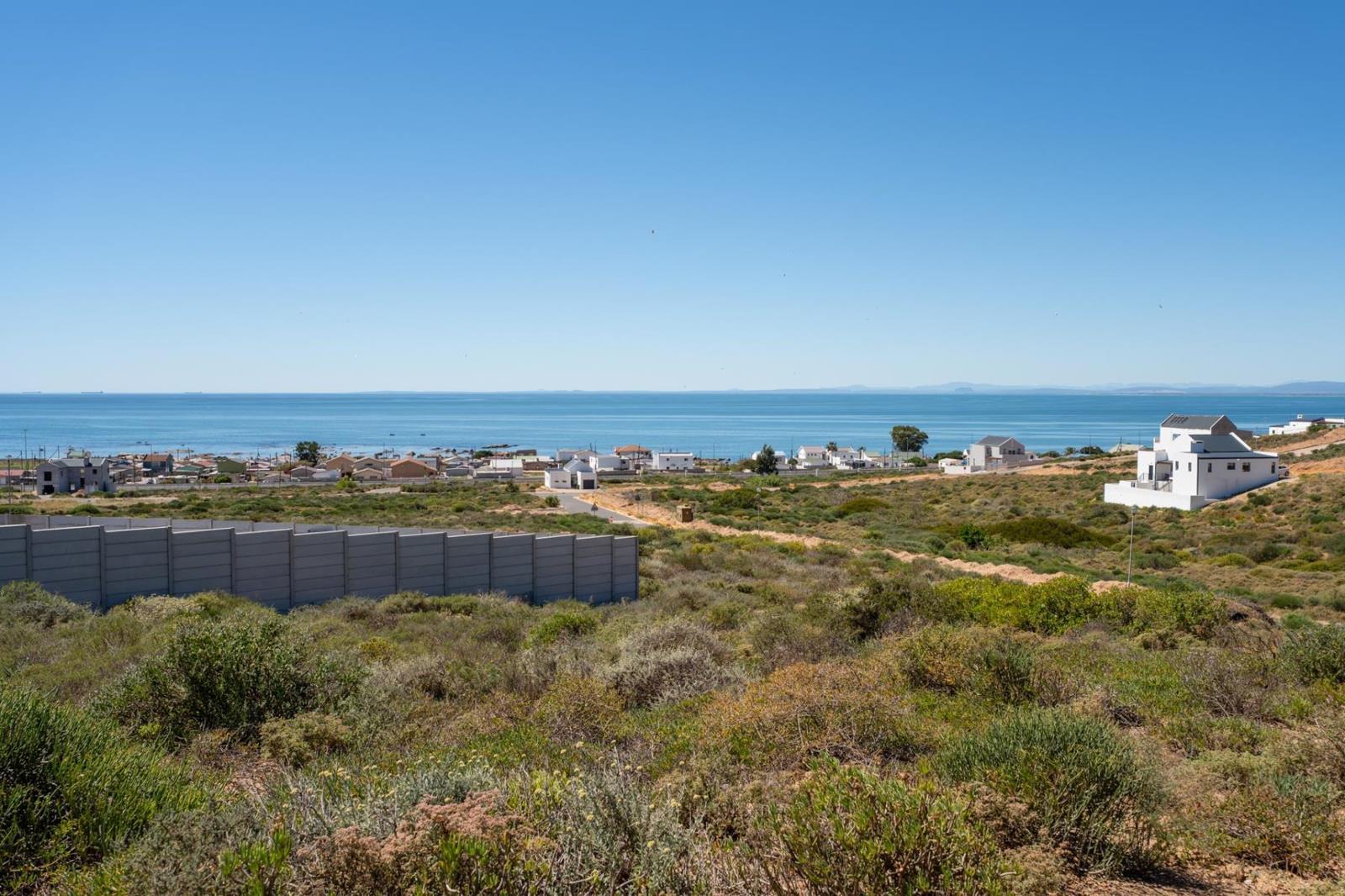 466 m² Land available in Steenbergs Cove