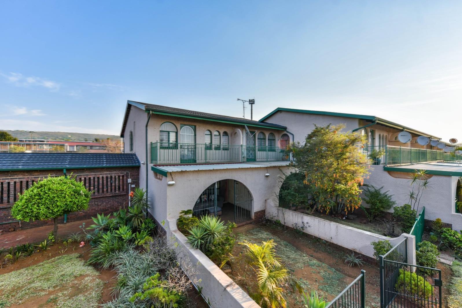 3 Bedroom Townhouse in Sinoville