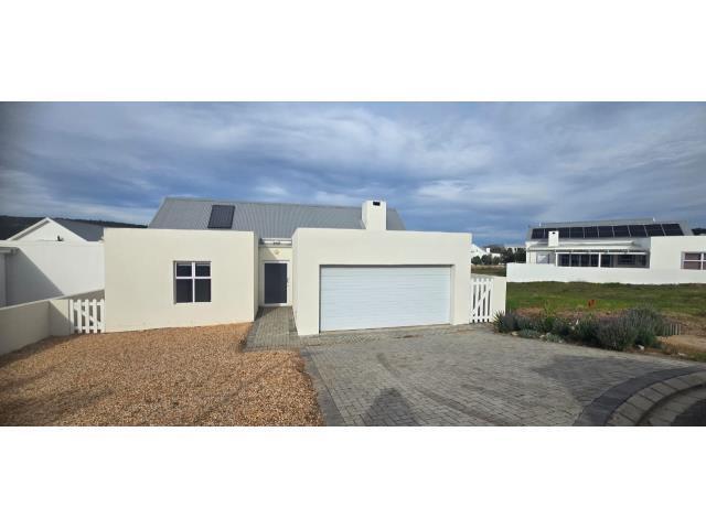 3 Bedroom House in Stilbaai Wes