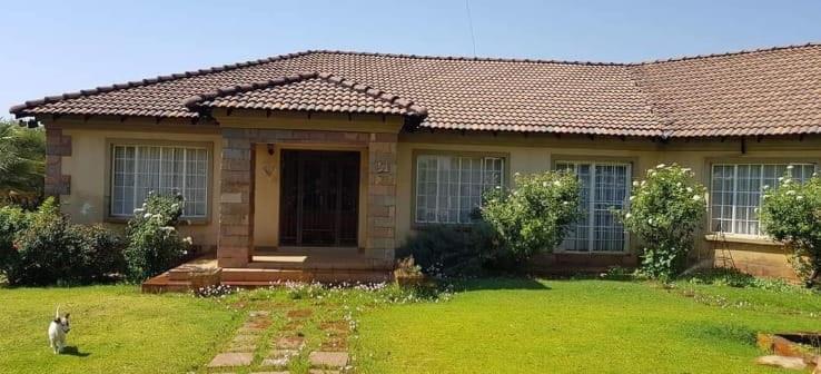 3 Bedroom House in Zeerust