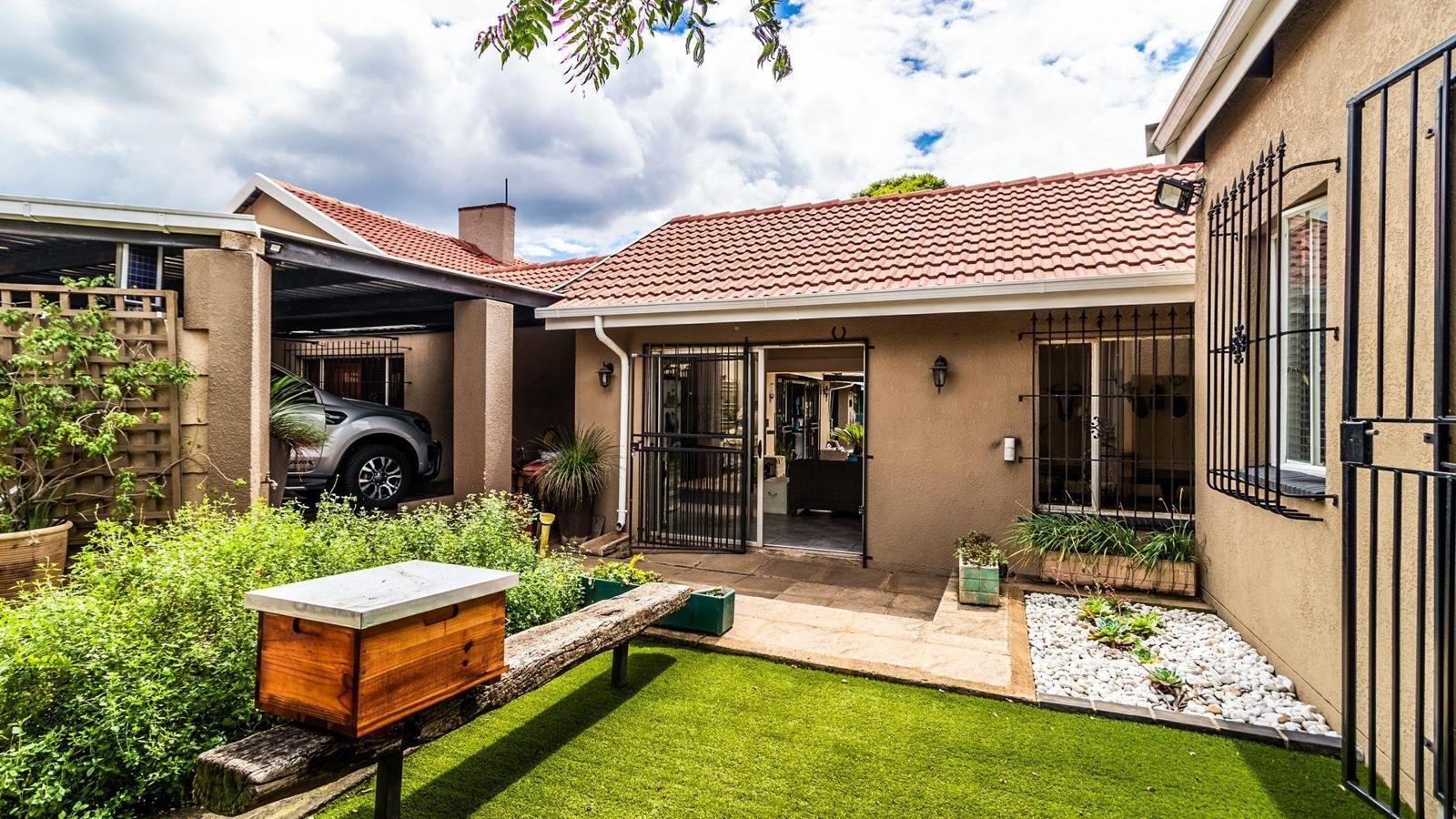 3 Bedroom House in Hurlyvale