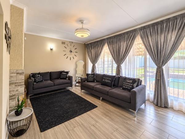 3 Bedroom House in Ravensklip
