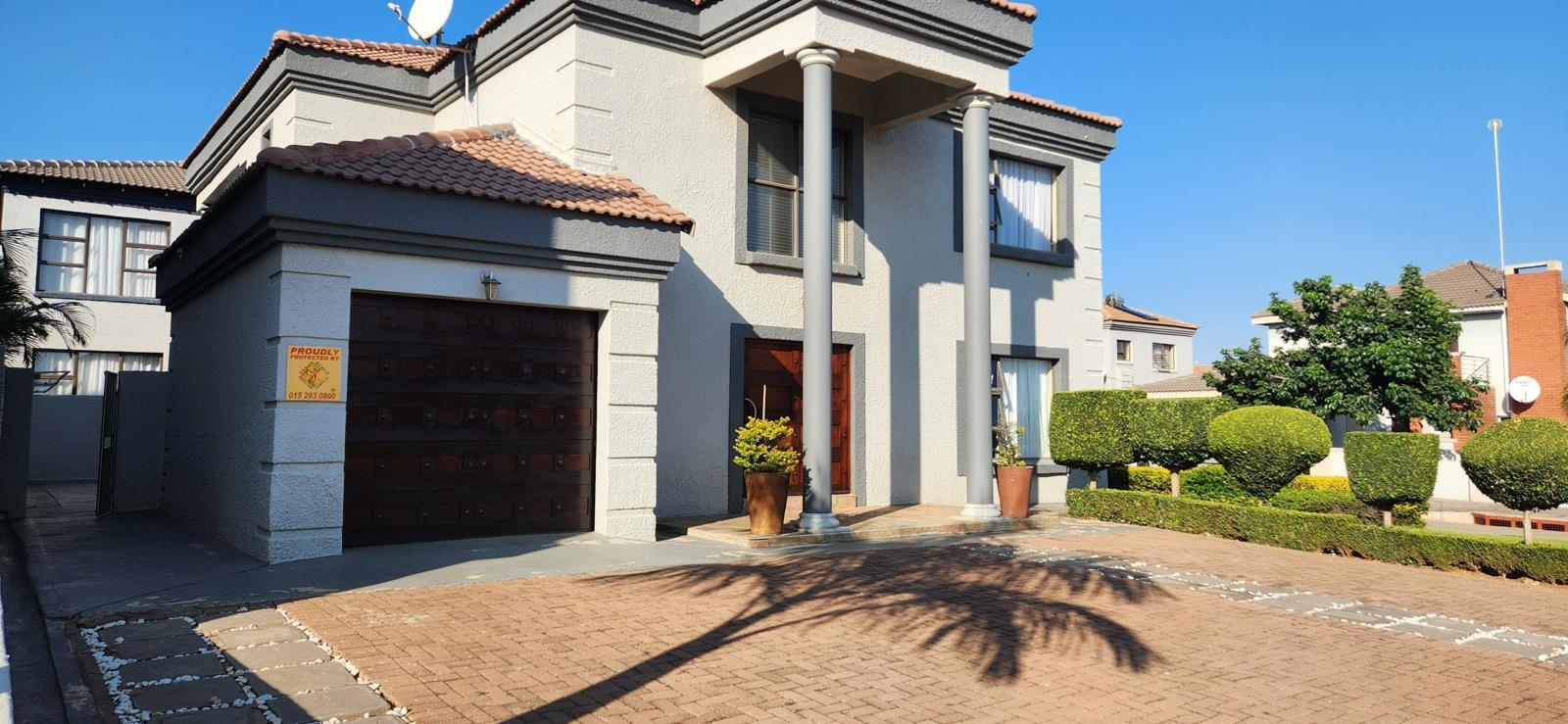 3 Bedroom House in Thornhill