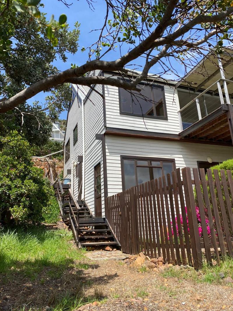 4 Bedroom House in Glencairn