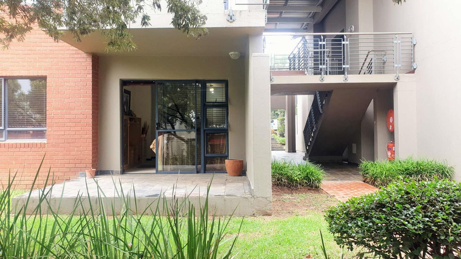 1 Bedroom Apartment in Jackal Creek Golf Estate