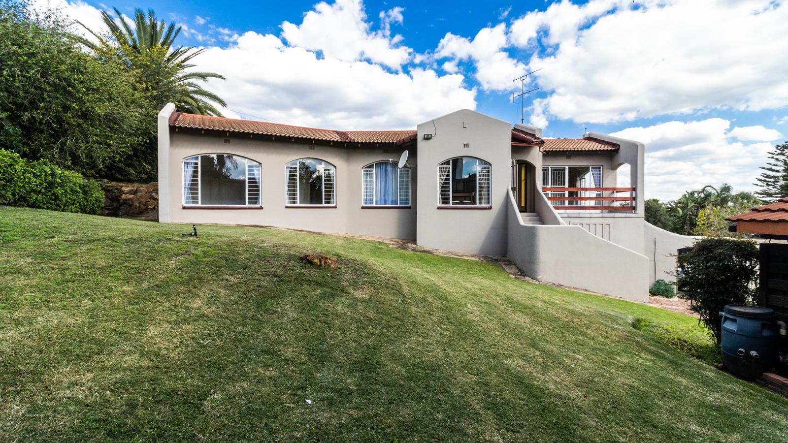 3 Bedroom House in Oakdene