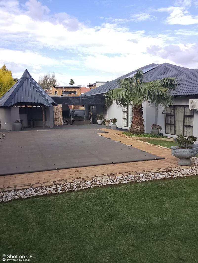 4 Bedroom House in Alberante