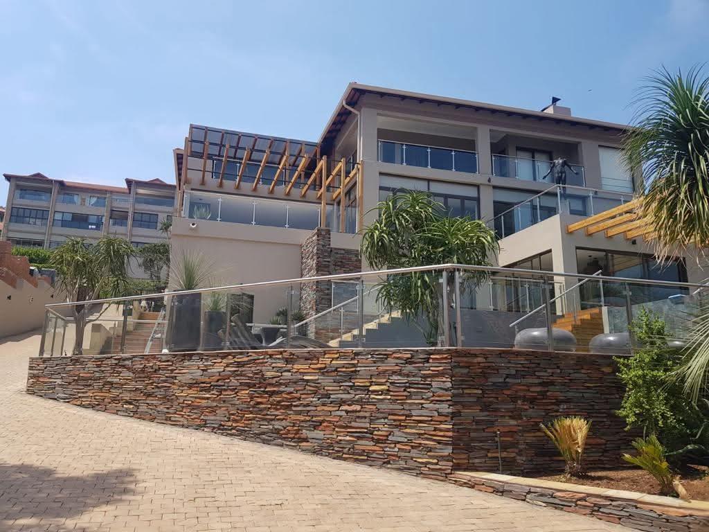 6 Bedroom House in Ifafi