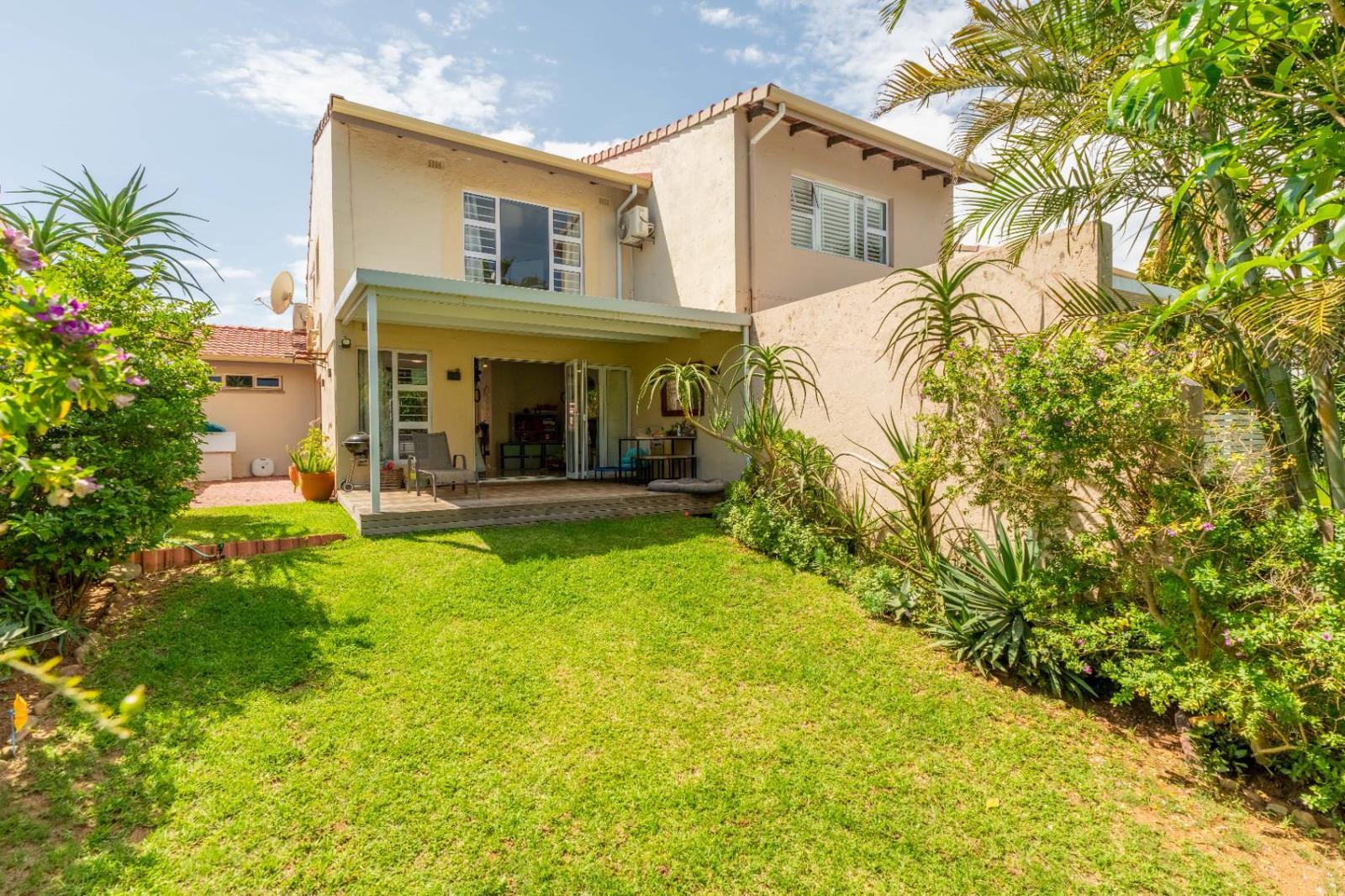 2 Bedroom Townhouse in Umhlanga Rocks