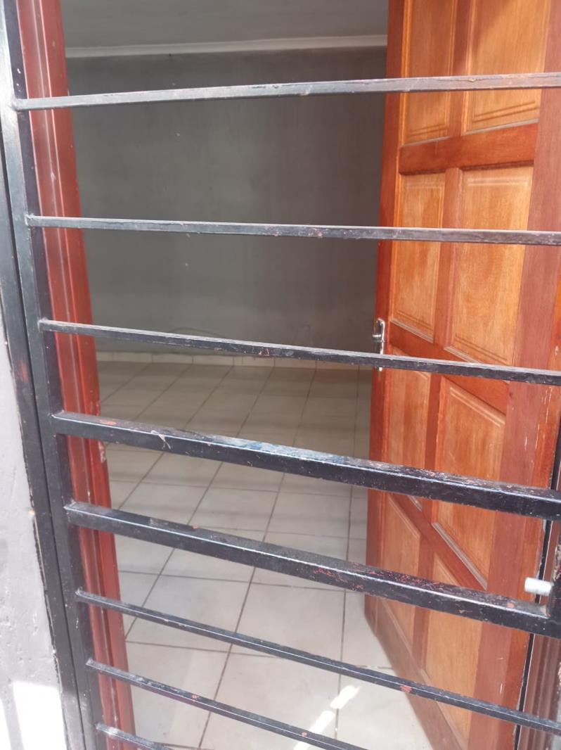 1 Bedroom Apartment in Kenilworth