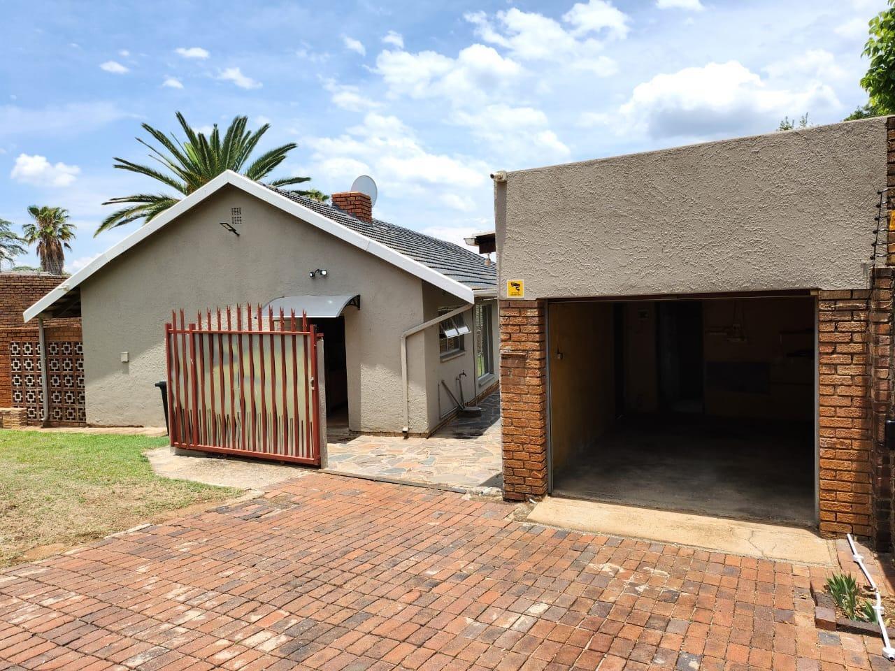 3 Bedroom House in Edleen