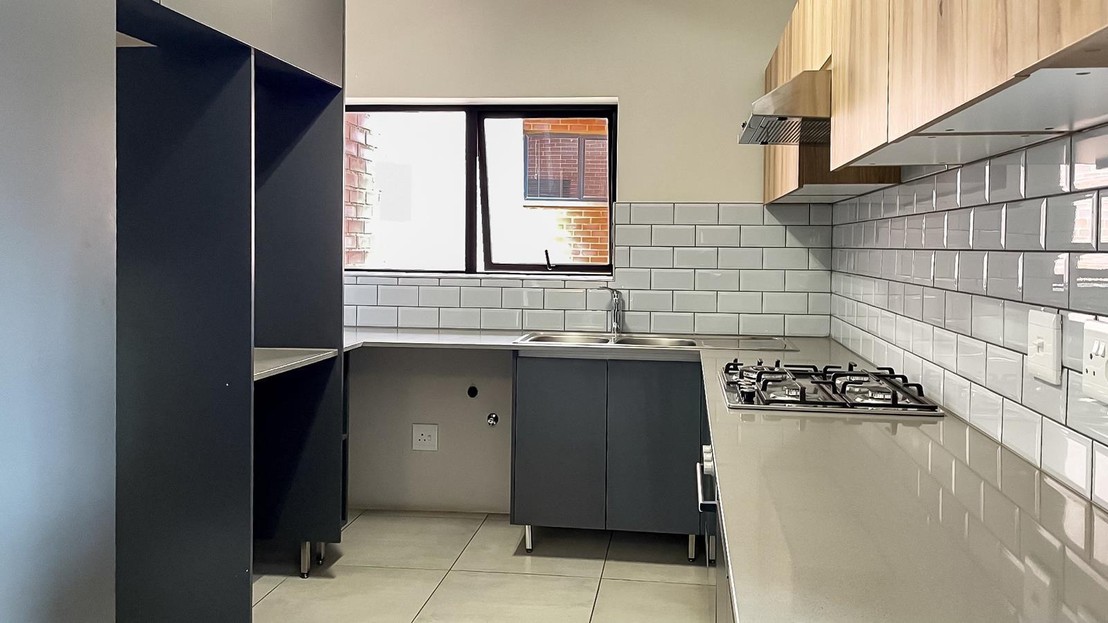 4 Bedroom Apartment in Waterfall